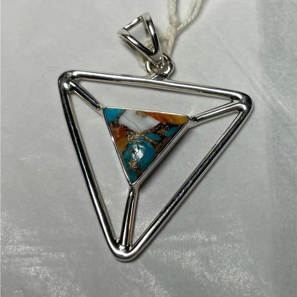 Copper turquoise, spiny oyster pendant - Main Image